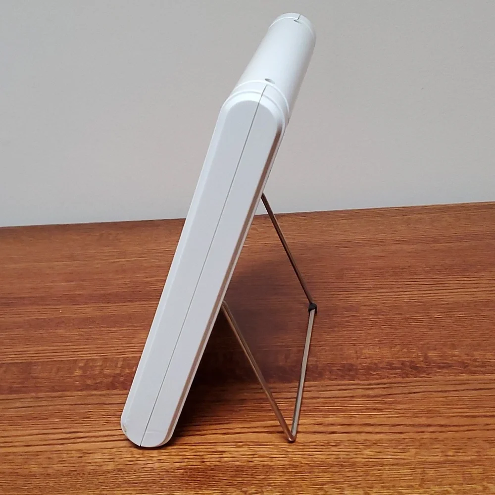 SALTON Lighted Make-up Mirror